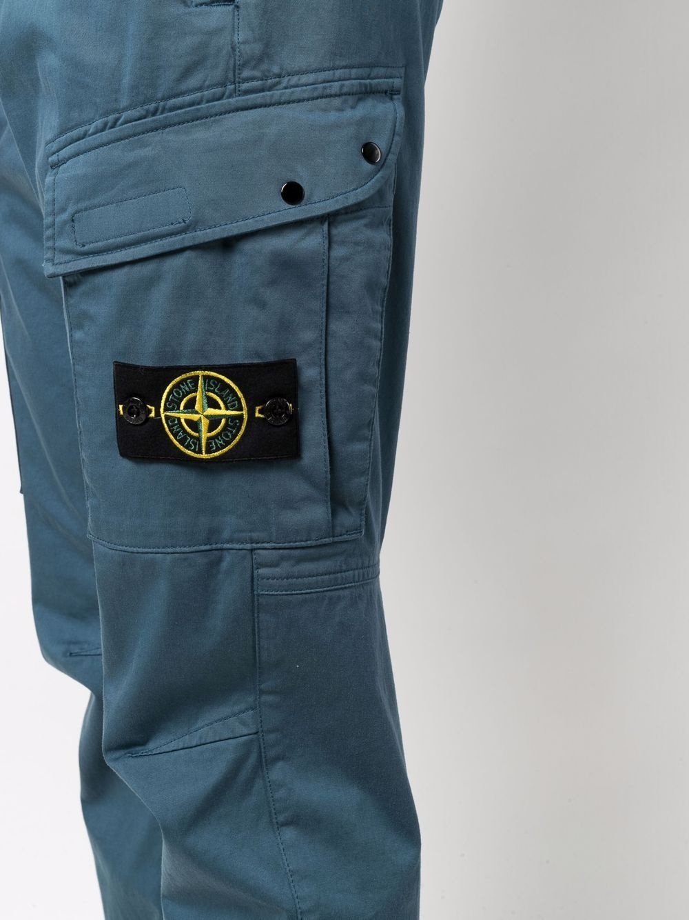 logo-patch cargo trousers - 5