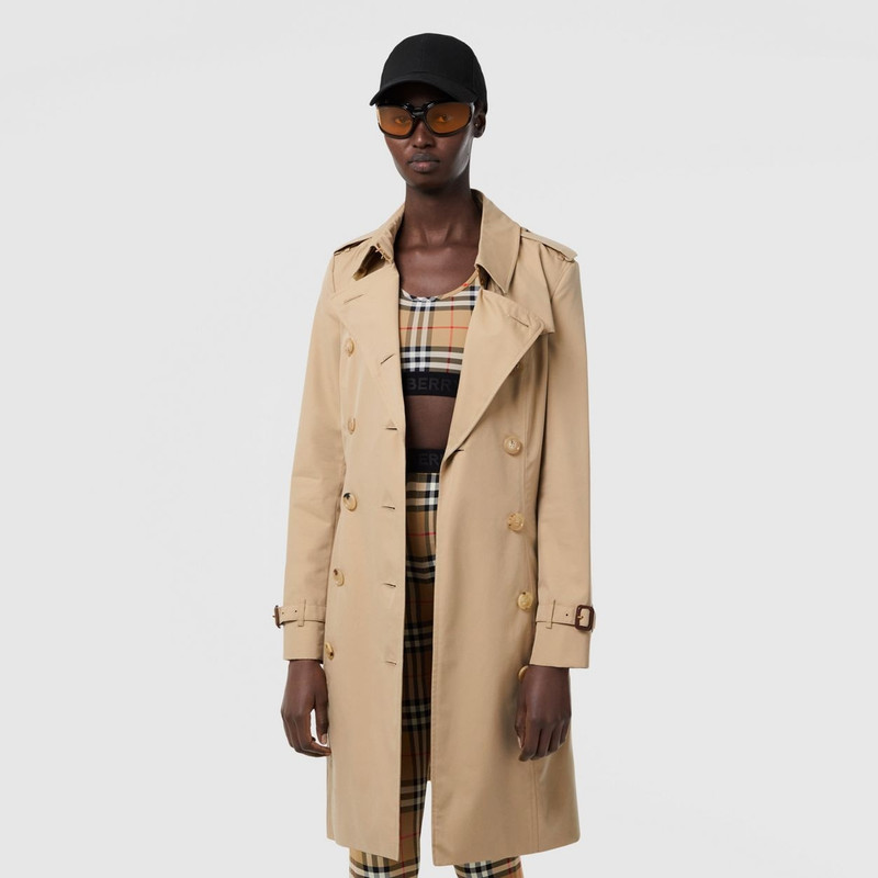 Burberry The Mid-length Chelsea Heritage Trench Coat outlook