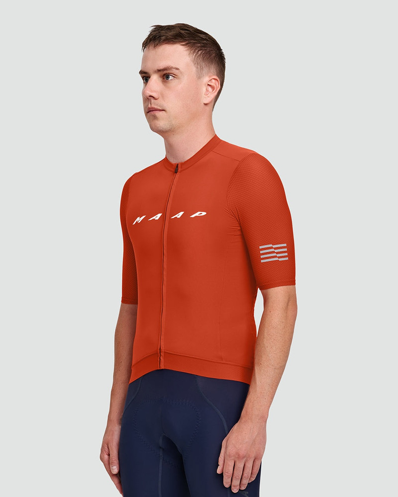 MAAP Evade Pro Base Jersey outlook