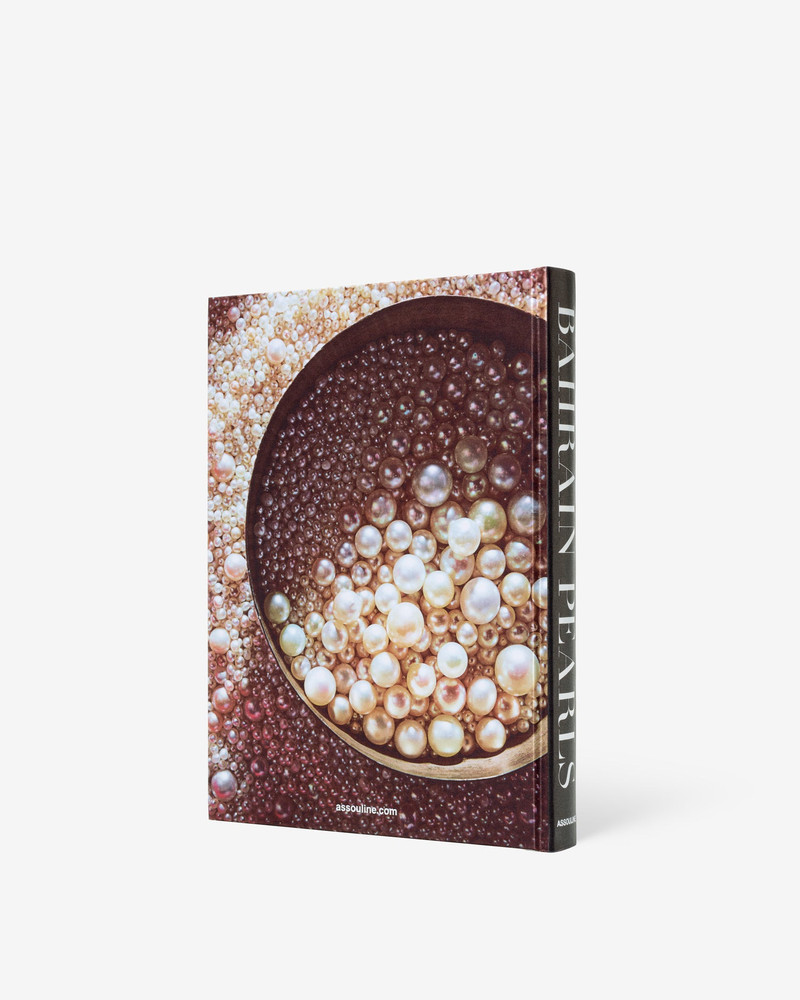 ASSOULINE Bahrain Pearls: Treasures from the Land of the Two Seas (Classic) outlook