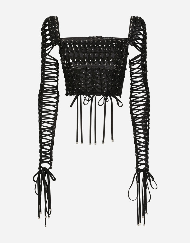 Top with laces and eyelets 1