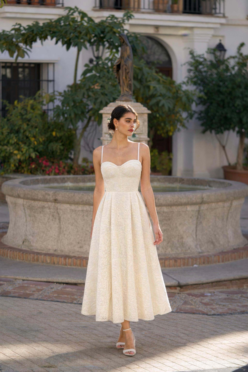 Isla Lace Dress 1