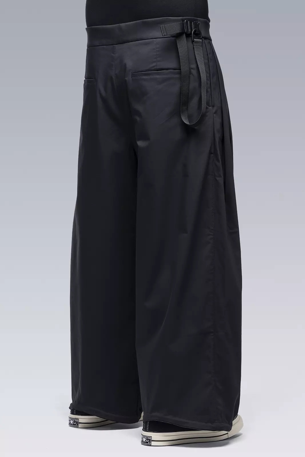 P48-CH Micro Twill Pleated Trouser Black - 6