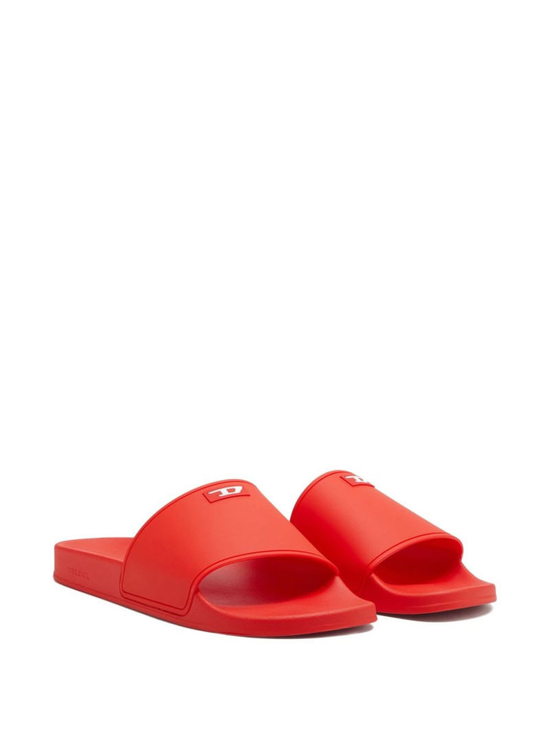 Diesel logo-patch slides outlook