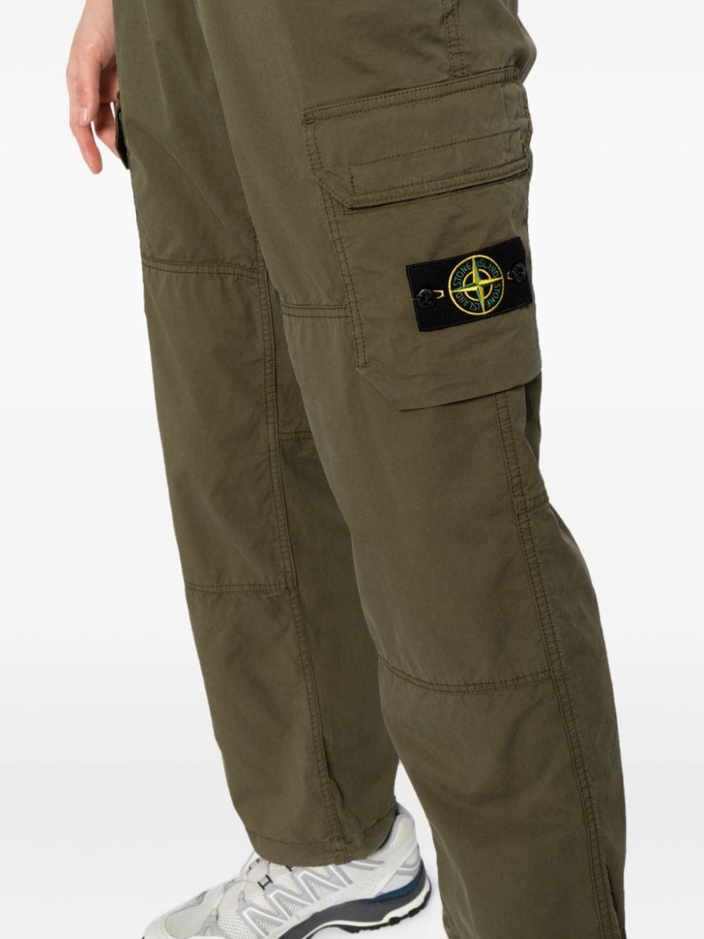 Compass-appliquÃ© cargo trousers - 5