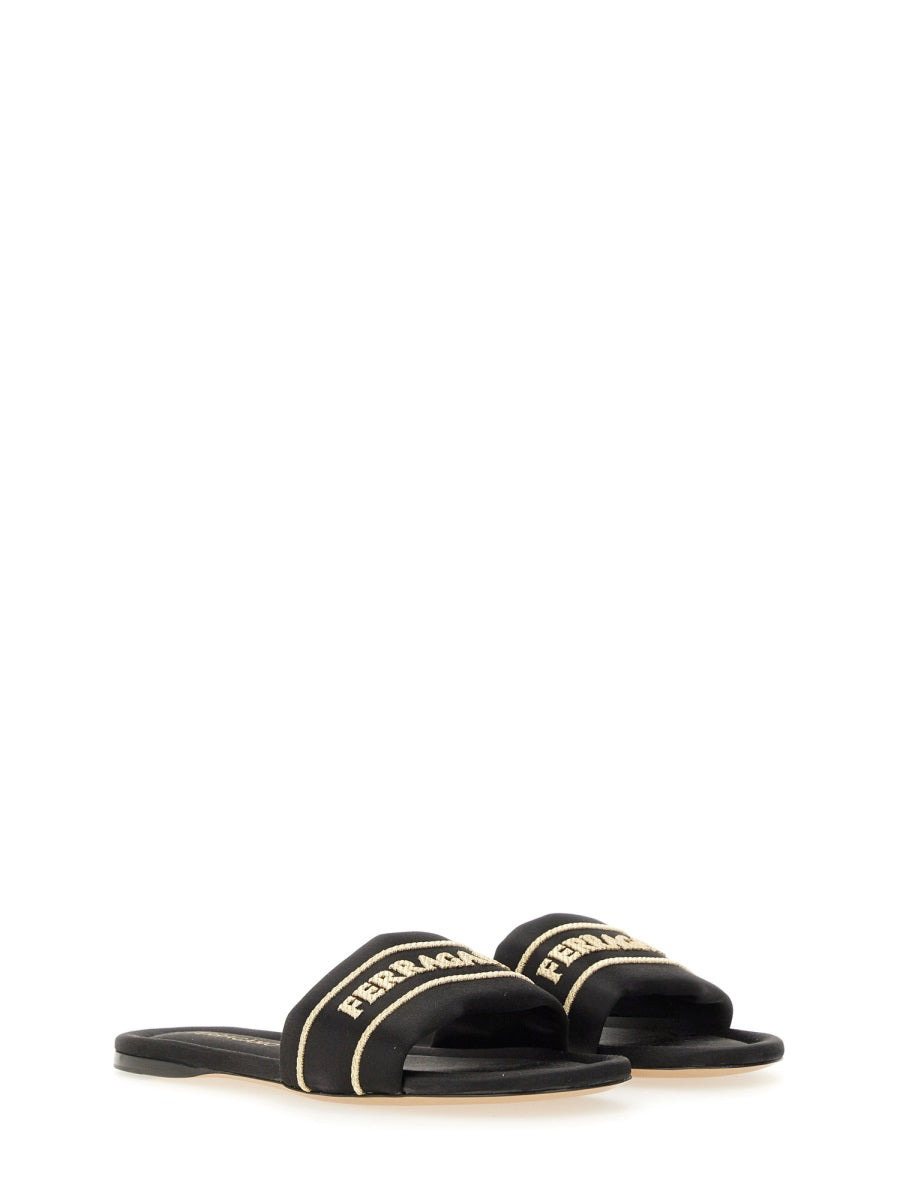 Ferragamo Women Slide Sandal With Logo - 2