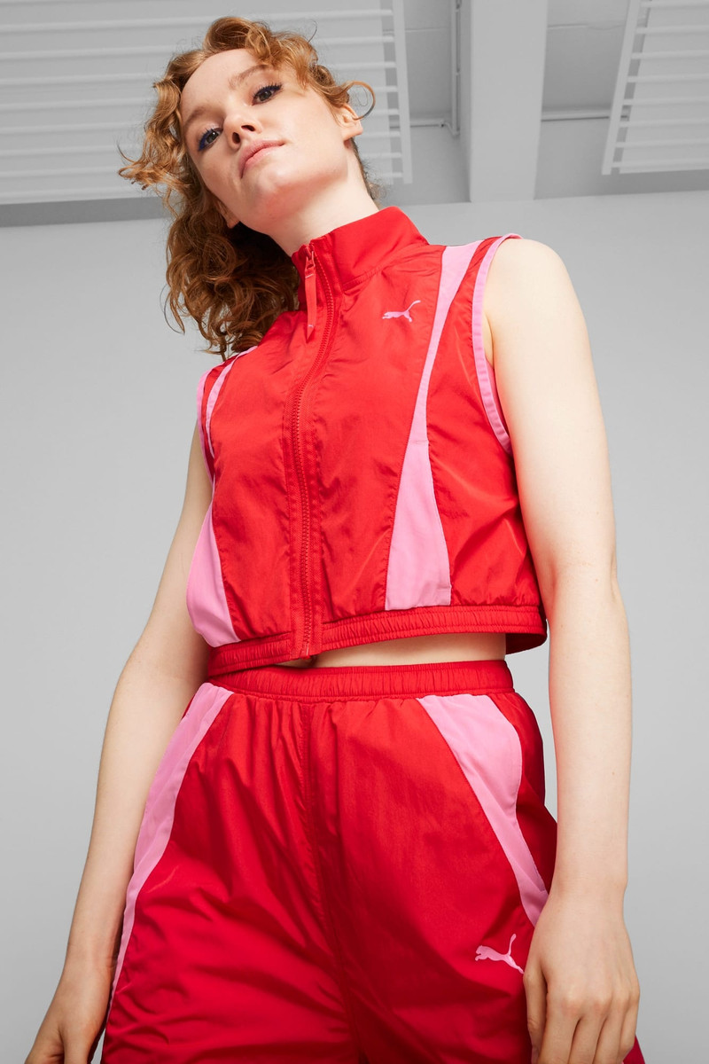 PUMA DARE TO Women's Woven Vest outlook