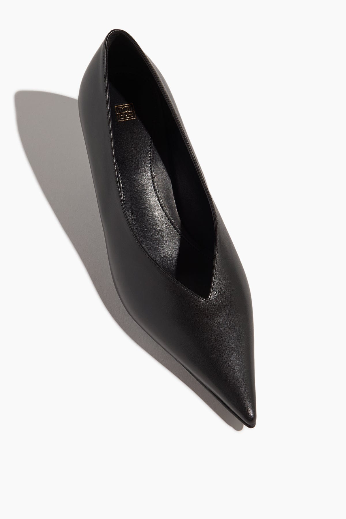 The Leather Wedge-Heel Pump in Black - 4