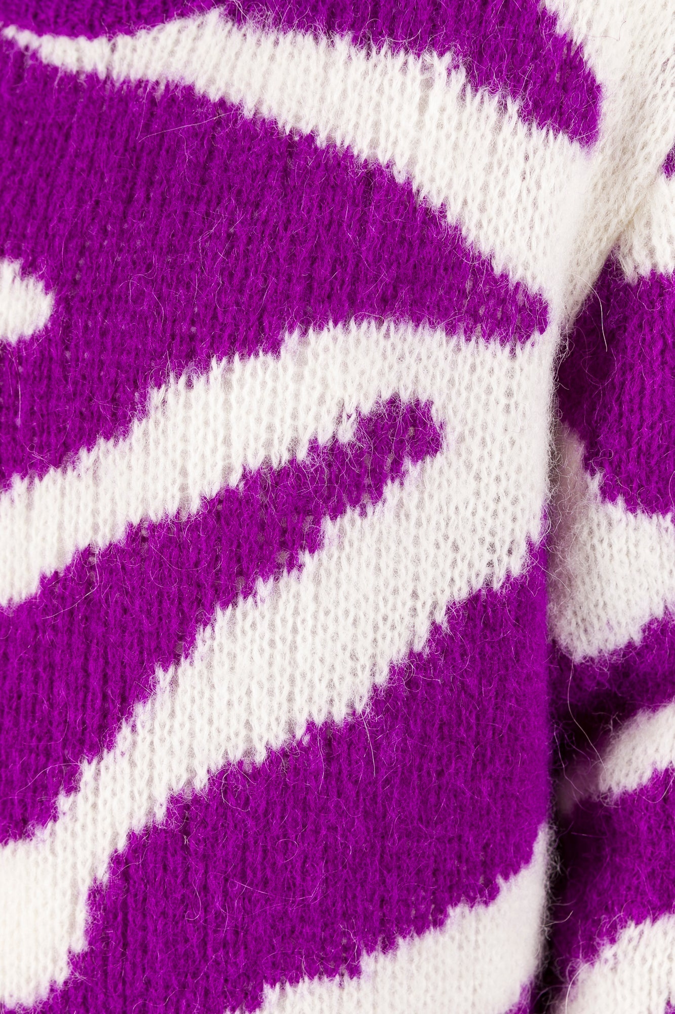 LONG ZEBRA SWEATER - 5