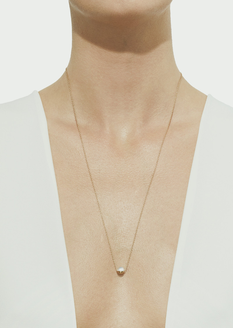SHIHARA Half Pearl Necklace outlook