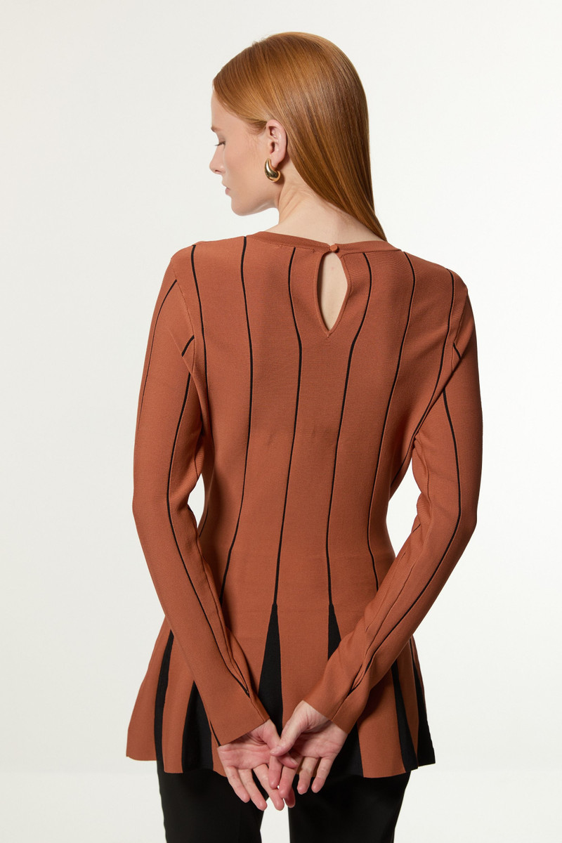 Long Sleeve Knit Top 5