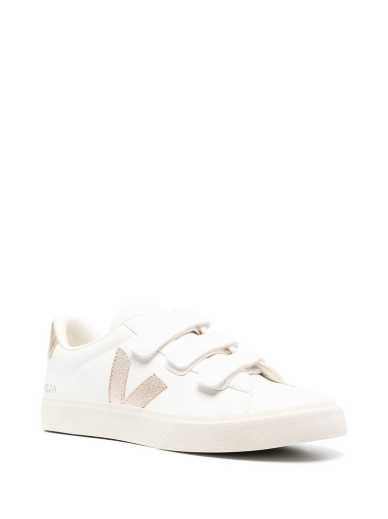 VEJA Recife low-top sneakers outlook