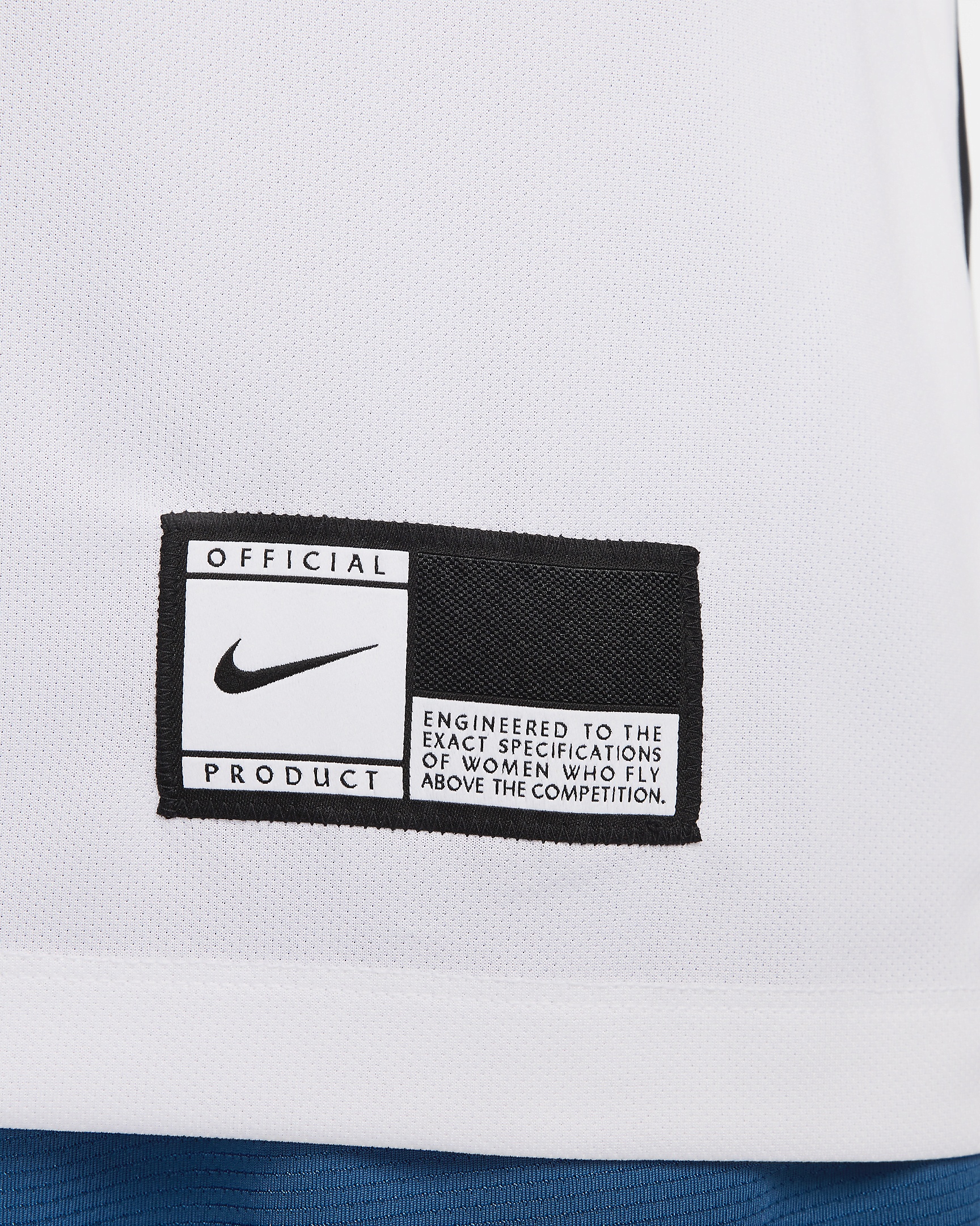 Nike Women's Dri-FIT Long-Sleeve Warm-Up Basketball Top - 4