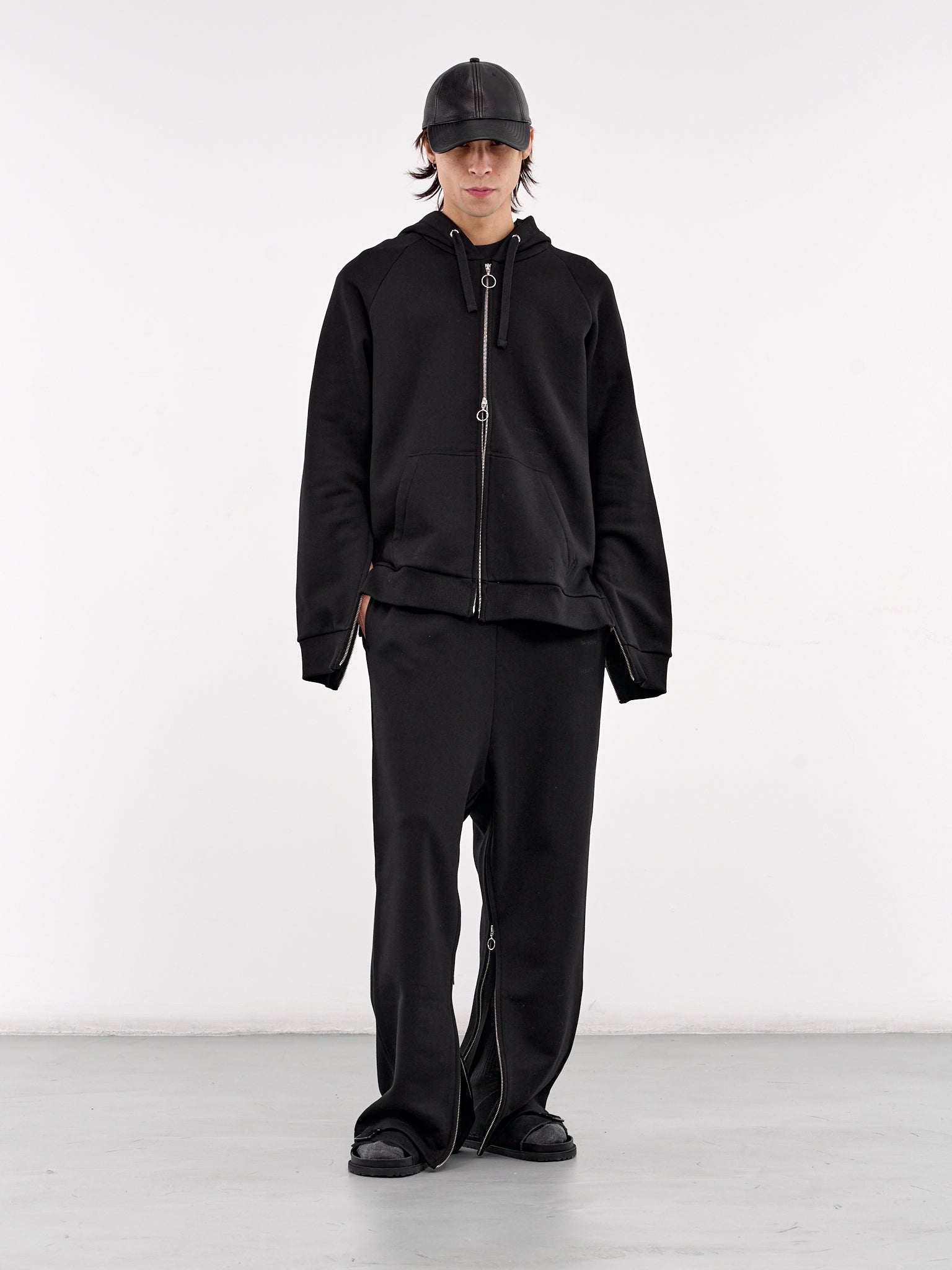 Wide Sweat Pants - 6