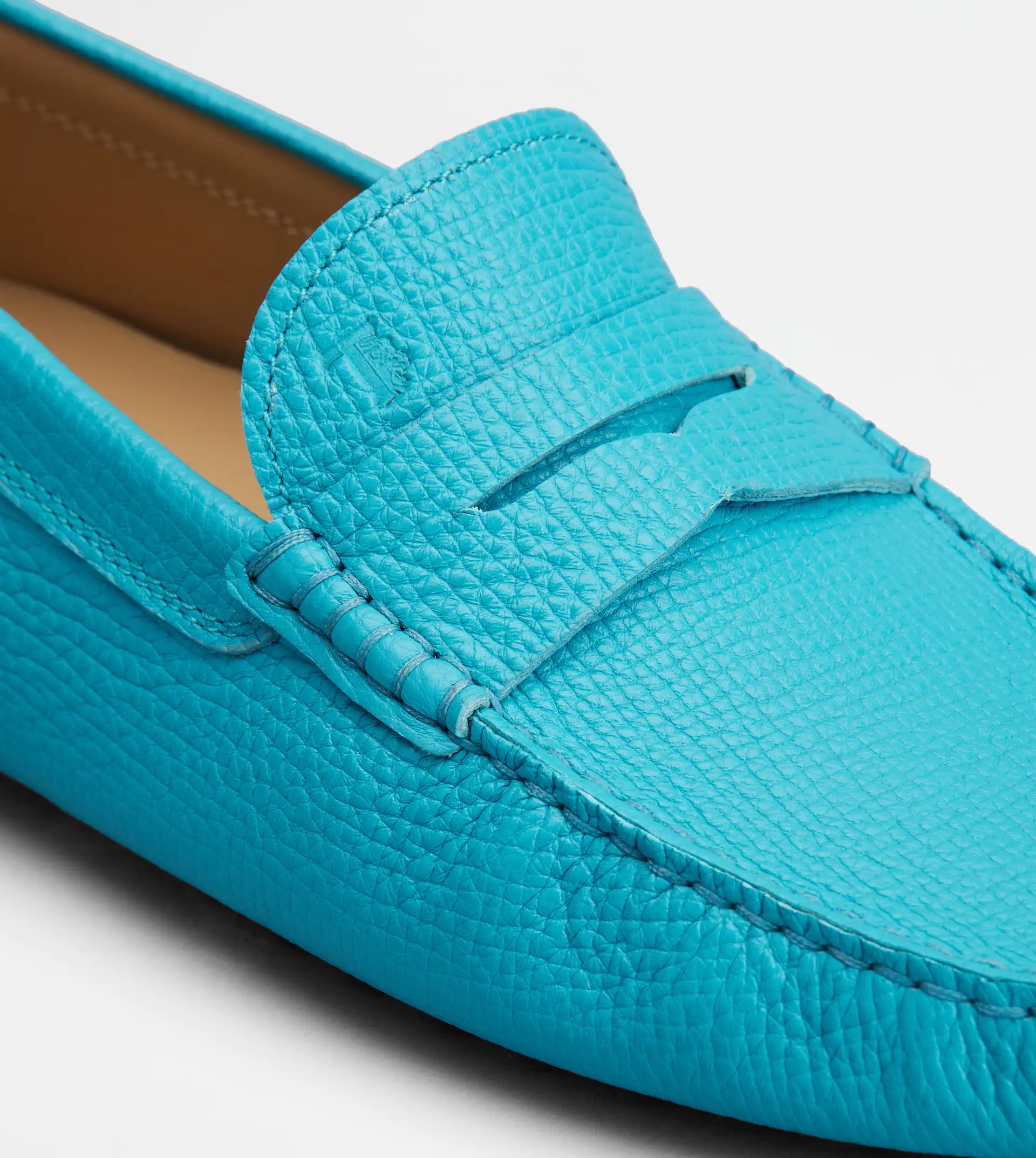 TOD'S GOMMINO DRIVING SHOES IN LEATHER - LIGHT BLUE - 6