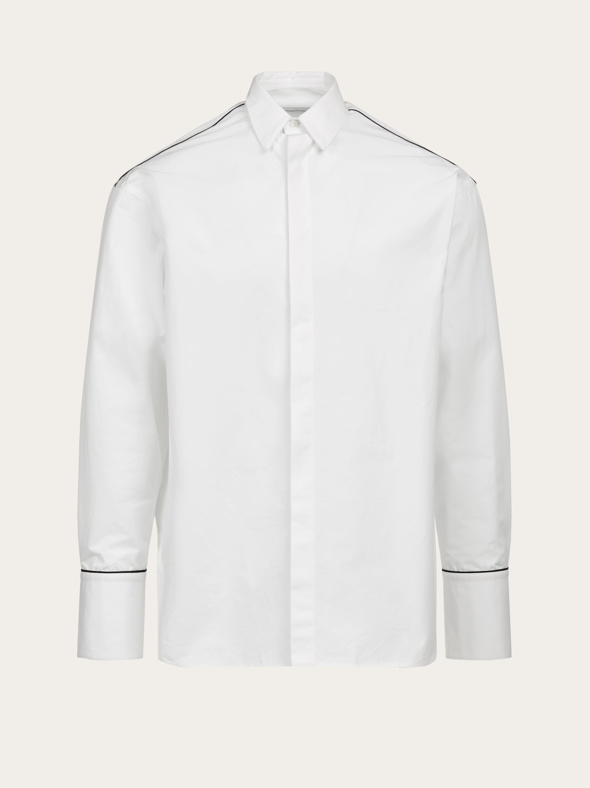 Sports shirt with contrasting piping - 1
