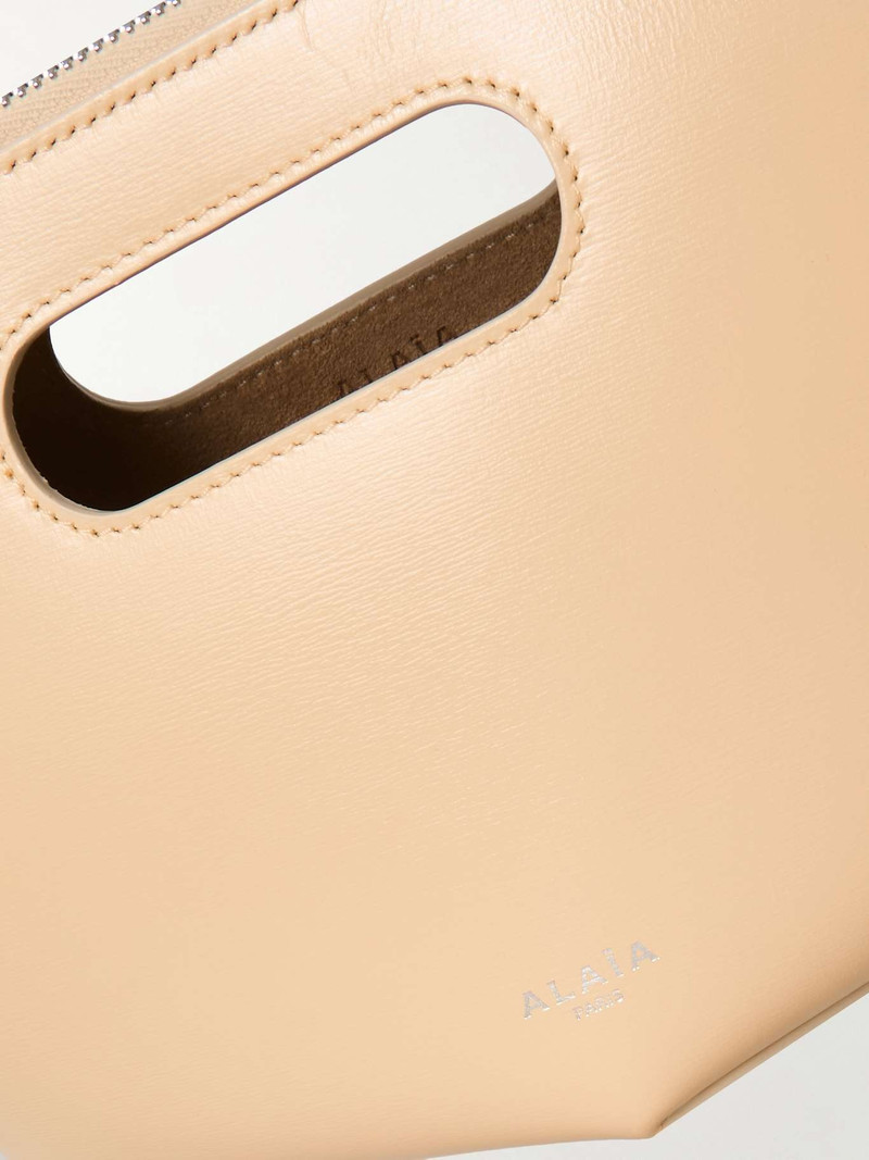 Folded leather pouch 4