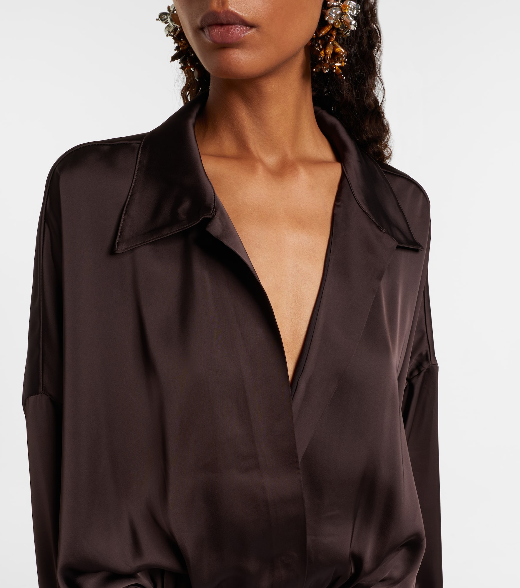 Satin gown - 4