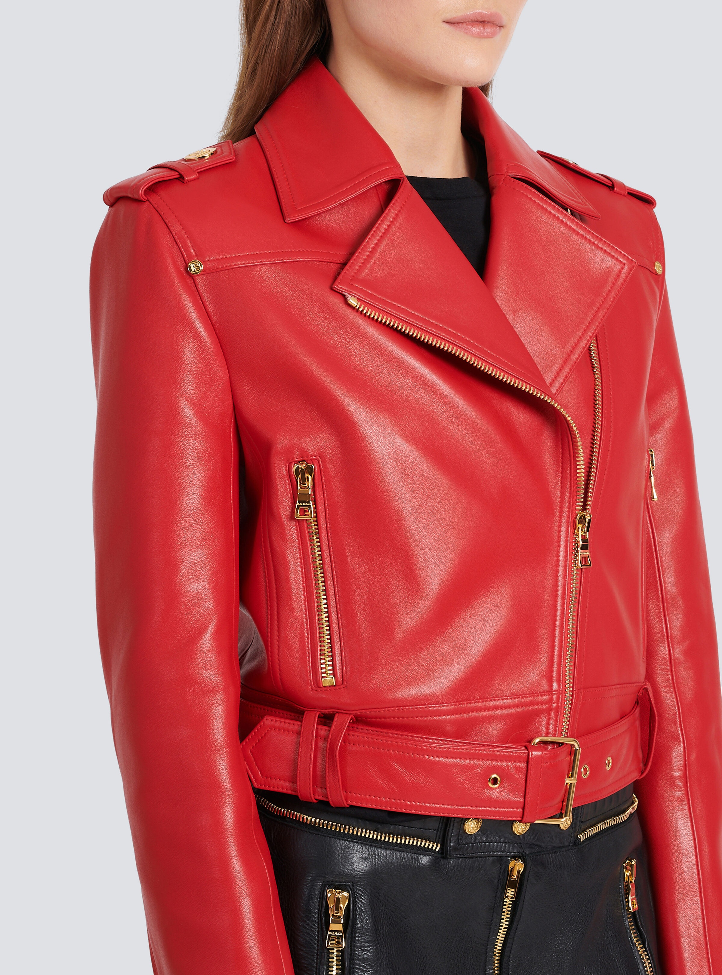 Cropped leather biker jacket - 9