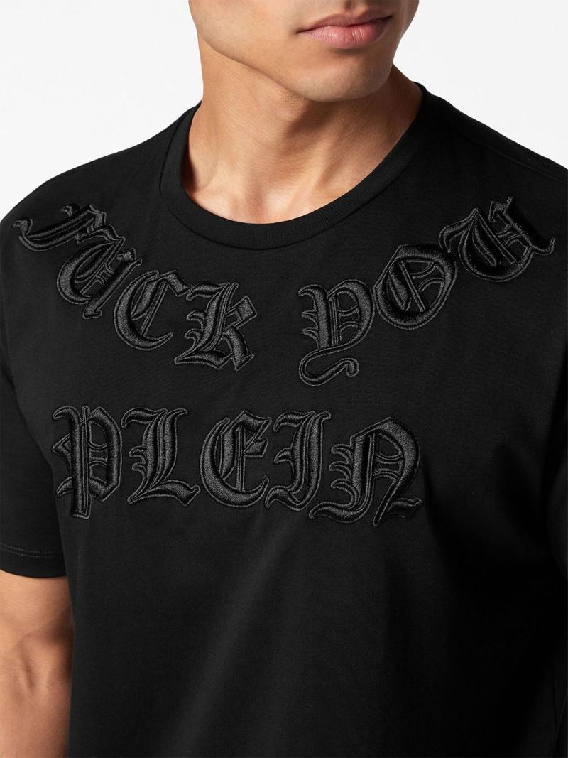 Gothic logo-patch T-shirt 5