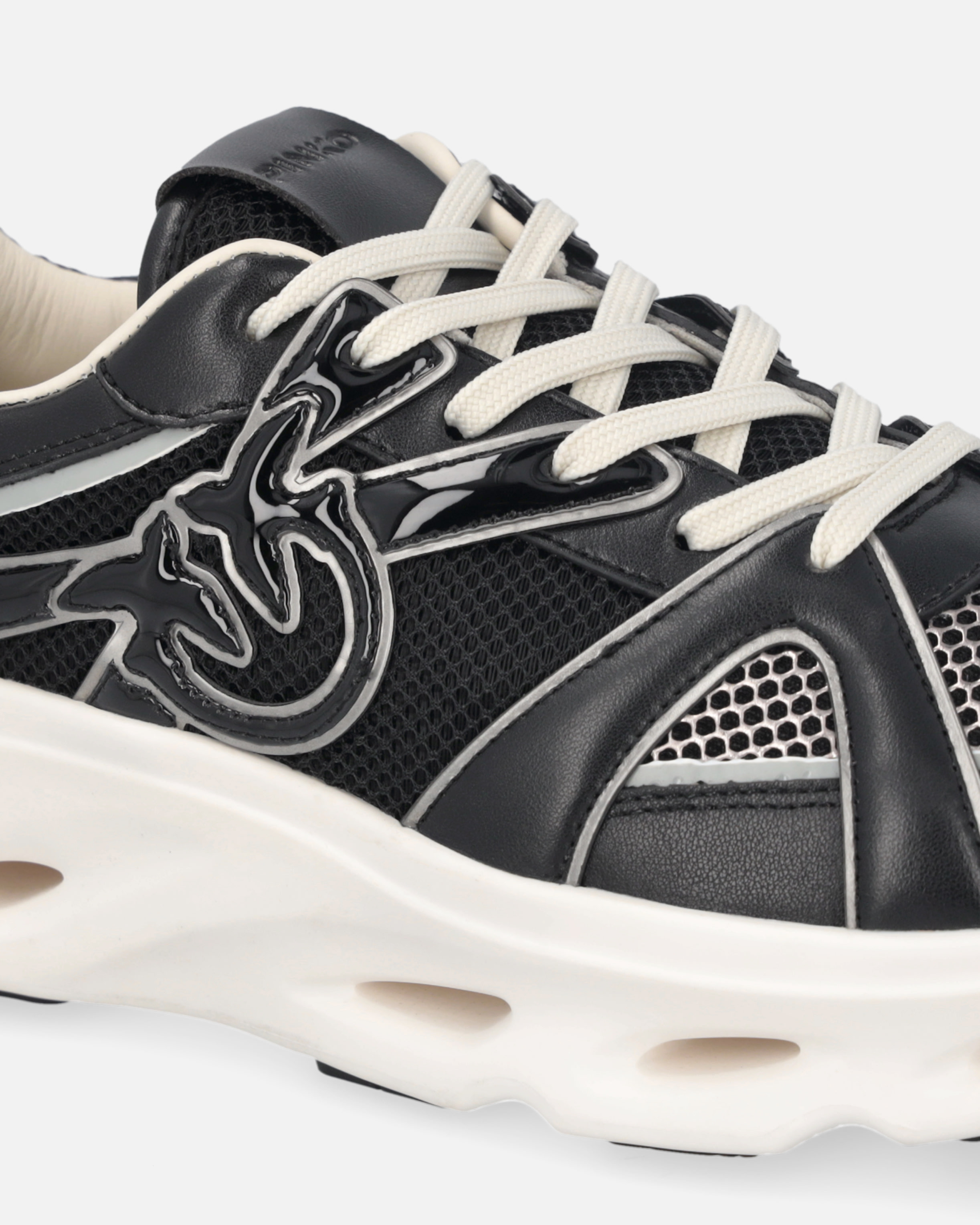 SNEAKERS WITH LOVE BIRDS LOGO - 4
