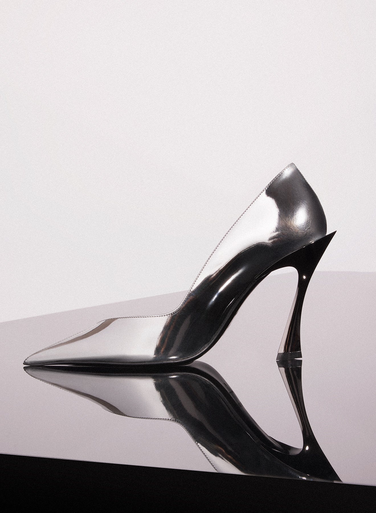 gunmetal classic fang 95 pump - 3