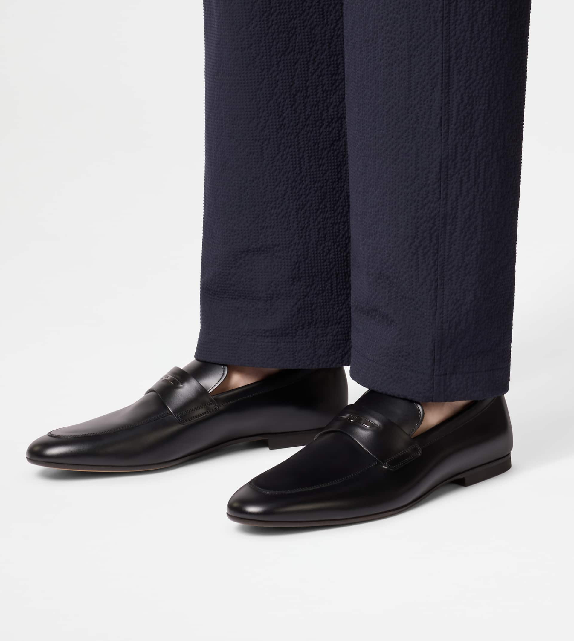 LOAFERS IN LEATHER - BLACK - 7