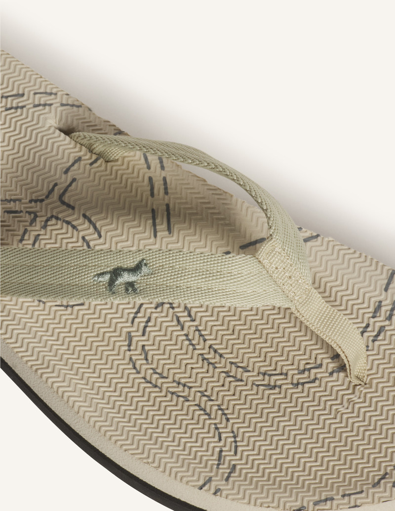 MAISON KITSUNE x INDOSOLE EASY LIVING 6