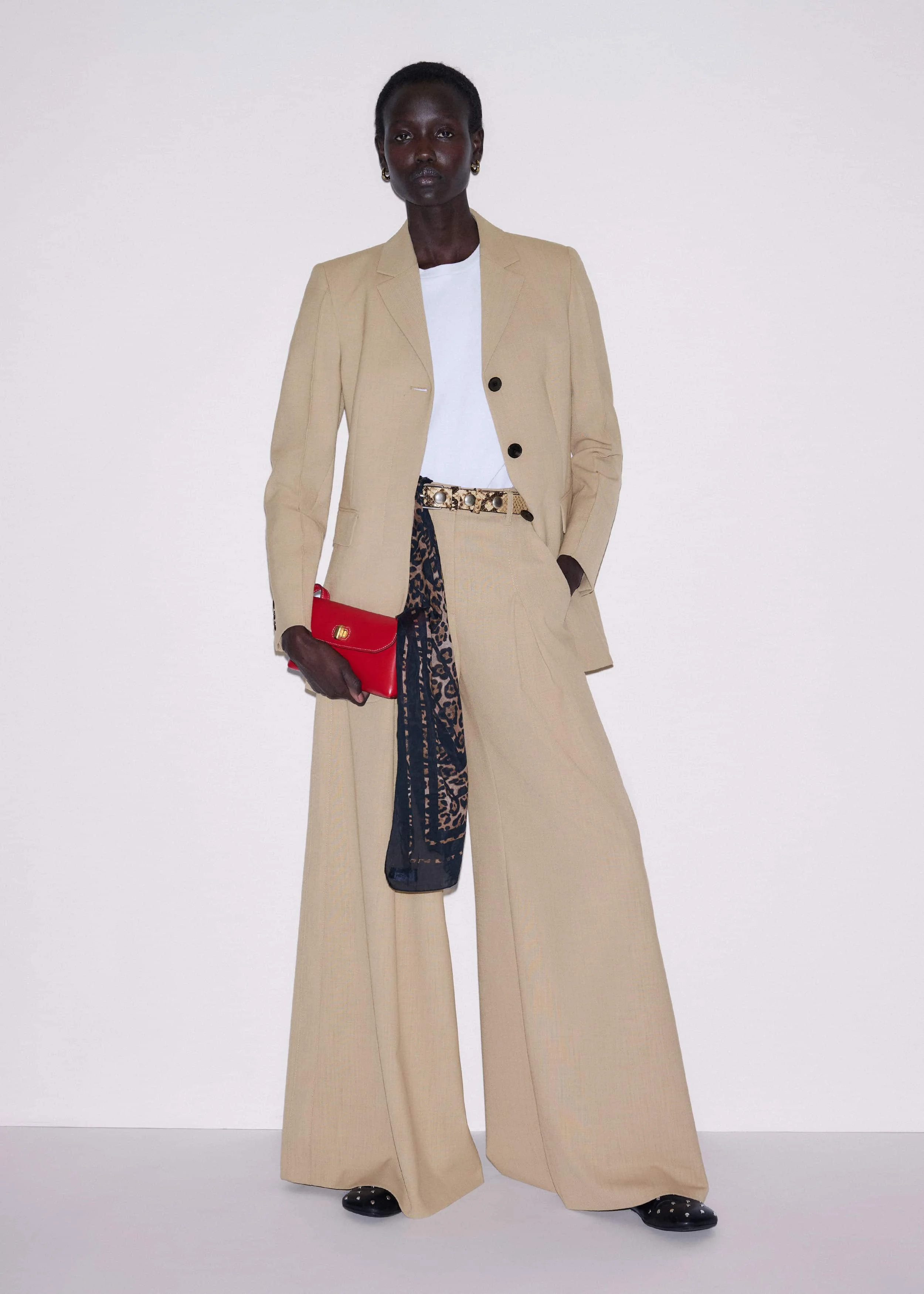 Slim Contour Suit - 1