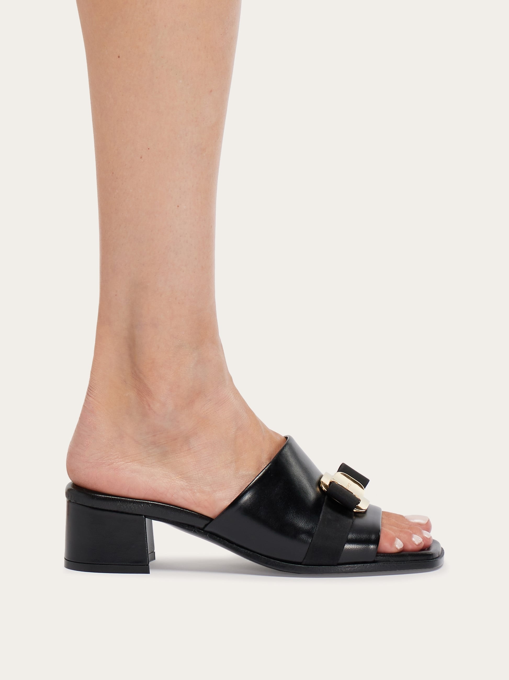 New Vara plate slide - 3