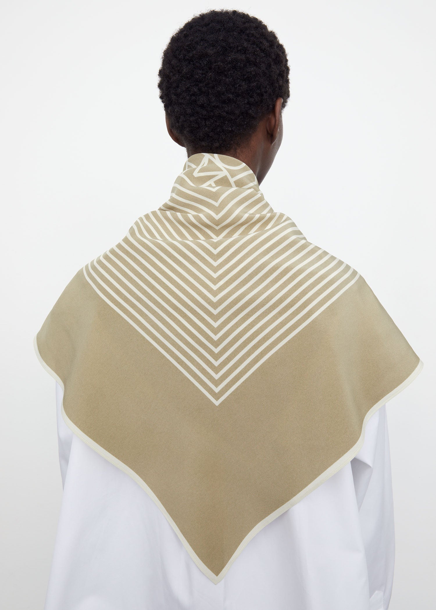 Totême Centered monogram silk scarf peanut butter | REVERSIBLE