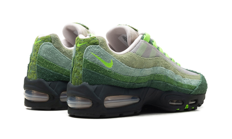 Nike Air Max 95 "Big Bubble Ducks of a Feather Oregon Ducks The Woods" IQ3986 300 outlook