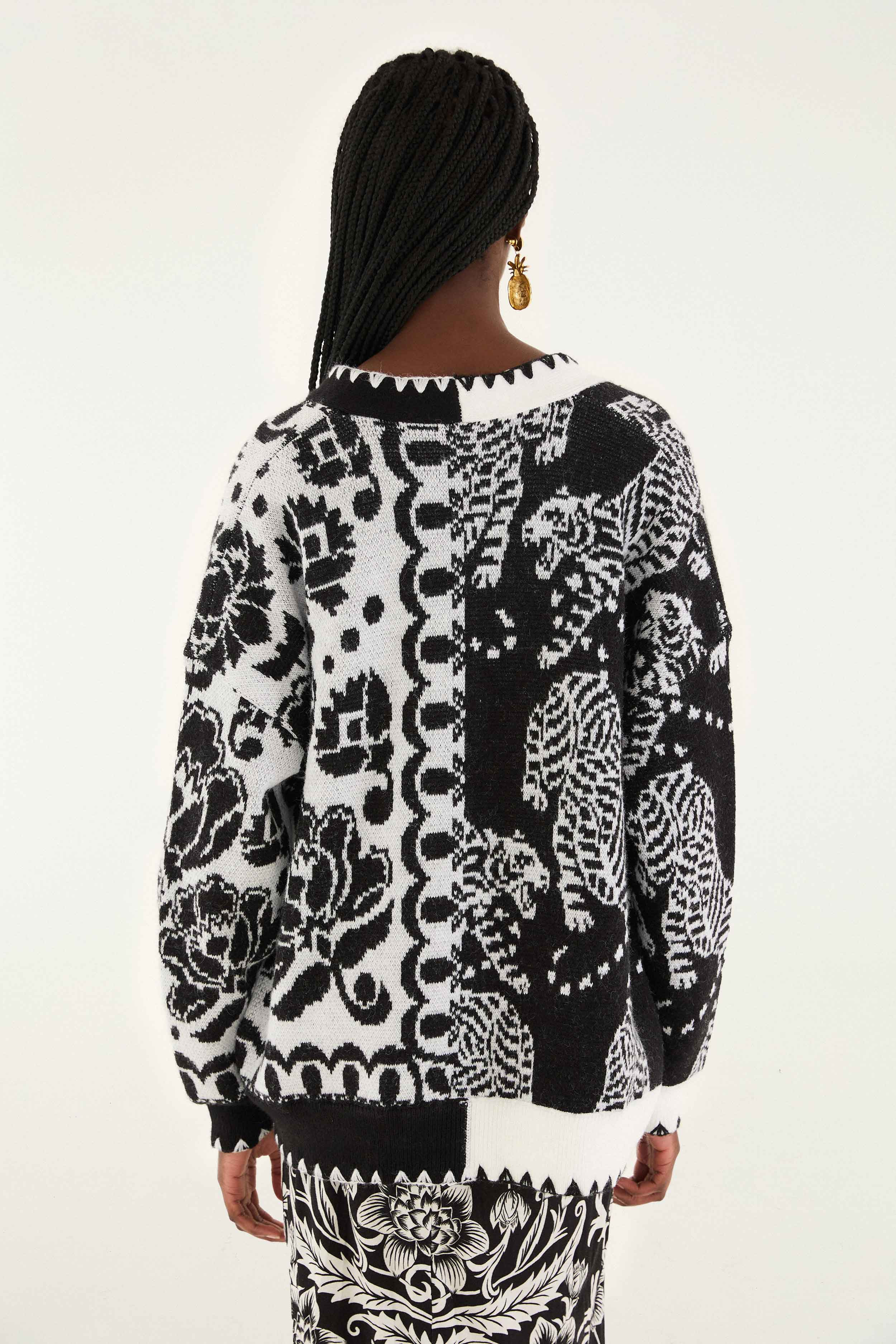 Black & White Mixed Striped Tigers Buttoned Knit Cardigan - 4