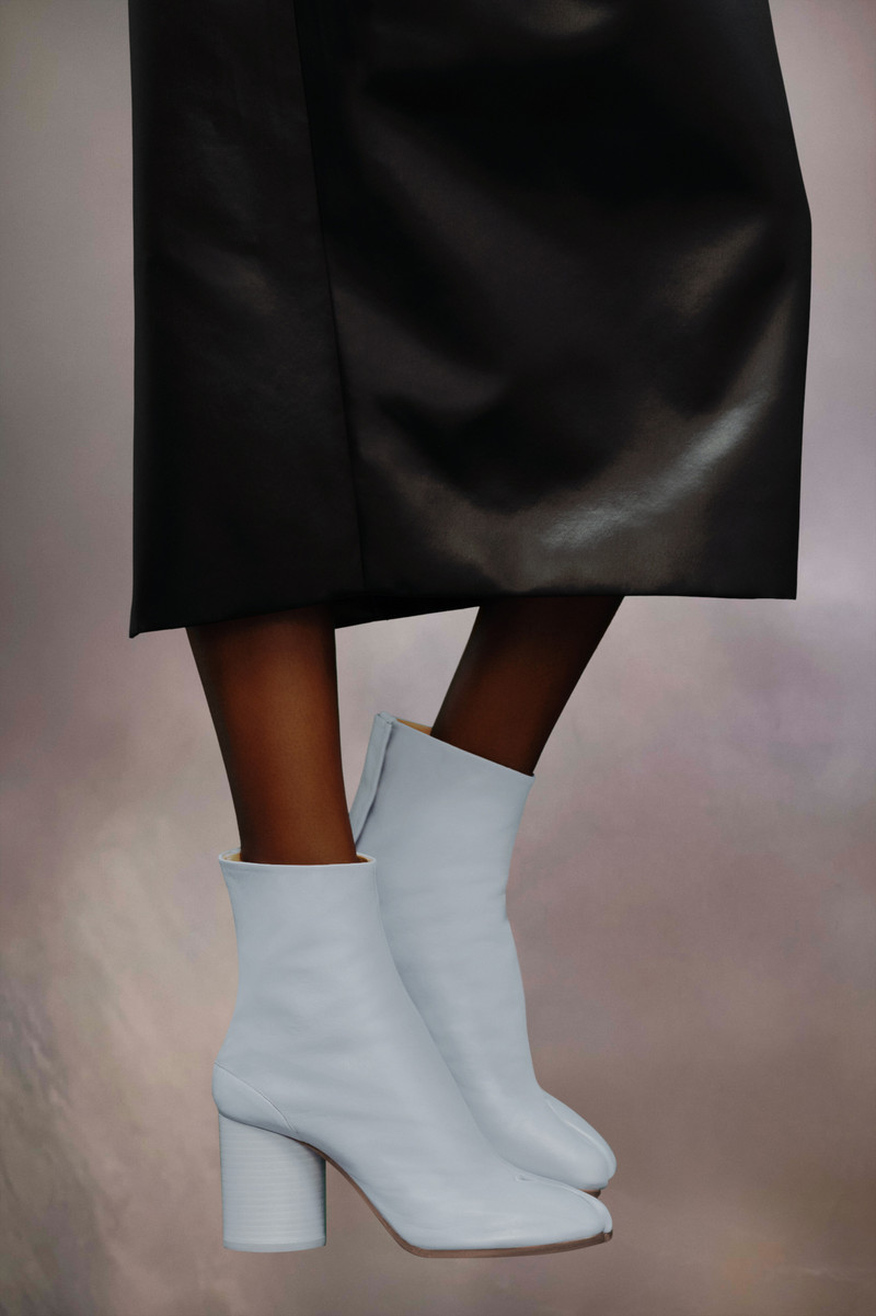 Tabi ankle boots 6