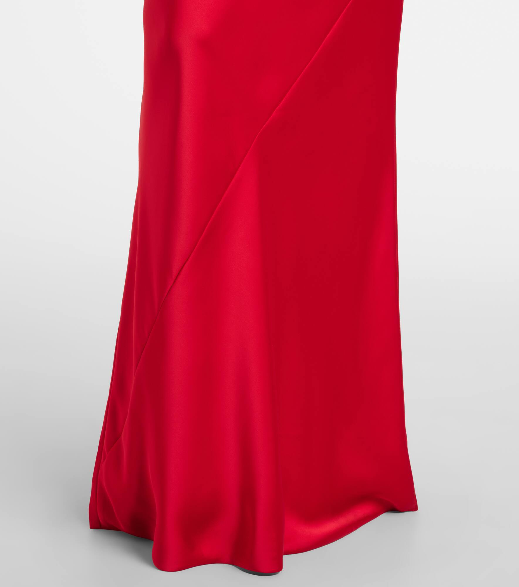 Open-back gown - 5