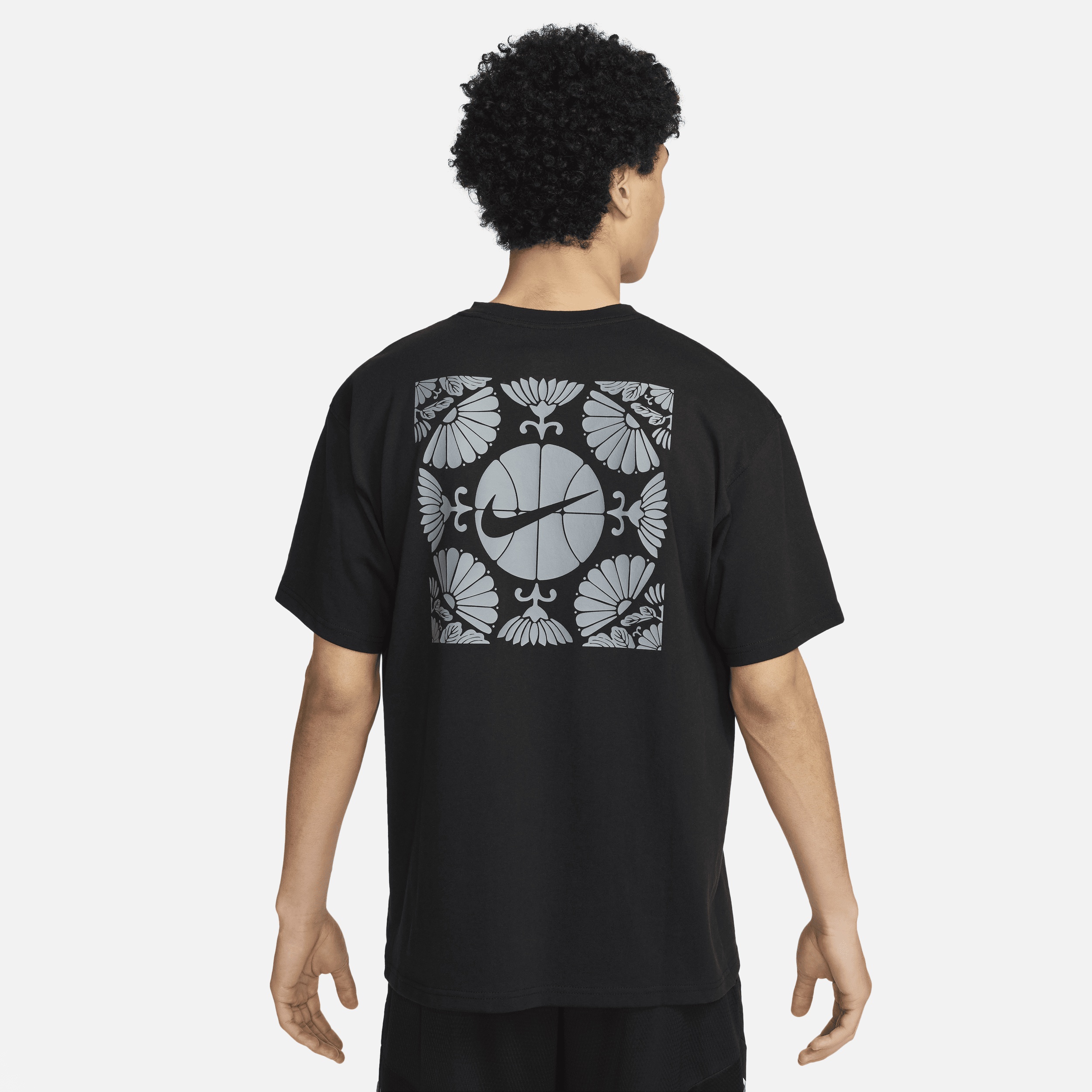 Nike Men's Max90 Basketball T-Shirt - 2