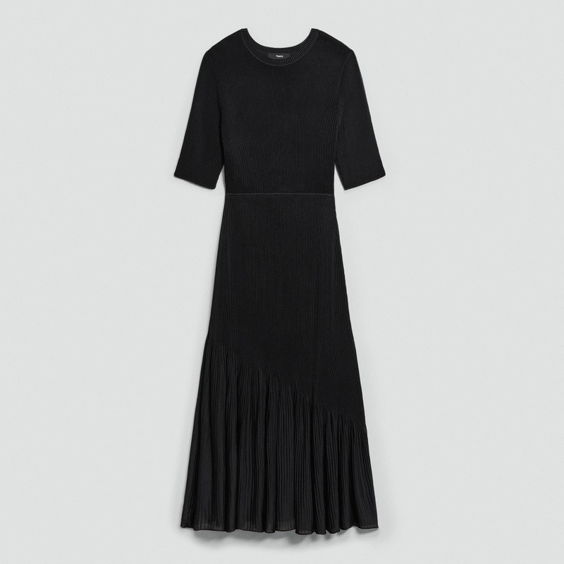 Paneled Dress in Stretch Knit 1