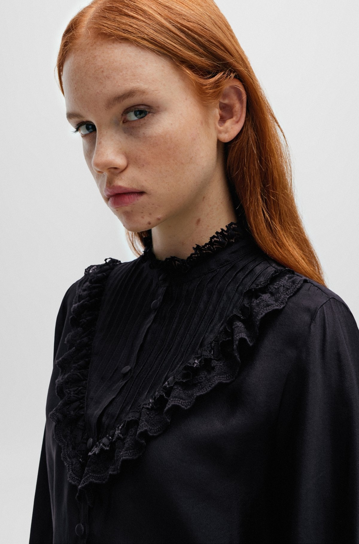 REGULAR-FIT BLOUSE WITH LACE TRIMS AND PLEATING - 4