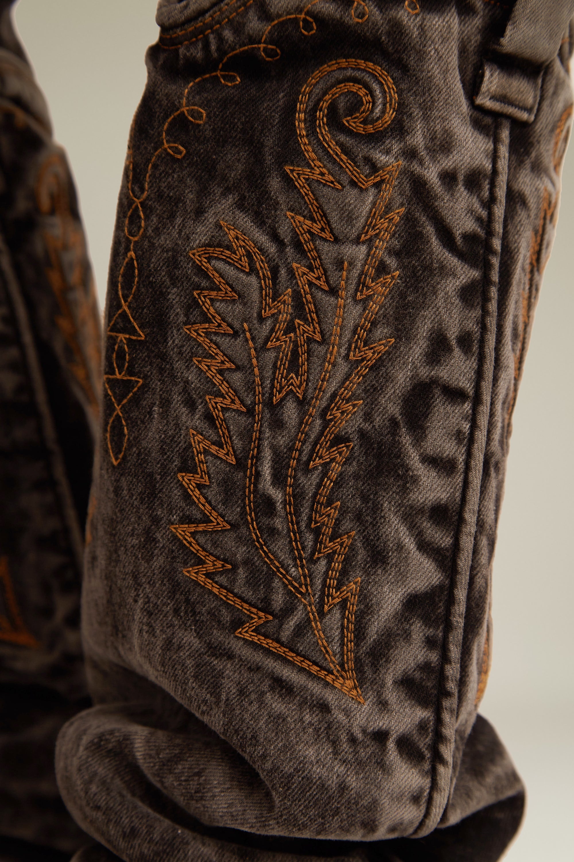 Cowboy Cuff Jeans - 5