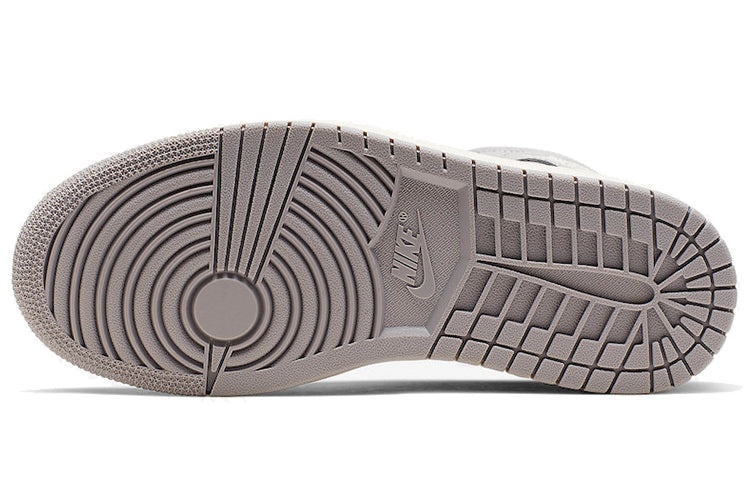 (WMNS) Air Jordan 1 Mid 'Grey Light Bone' CD7240-002 - 5