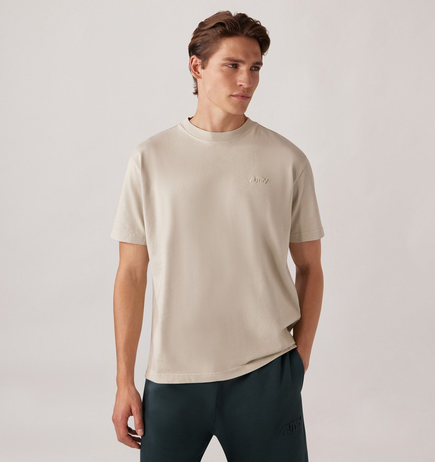 UNISEX TONAL LOGO TEE - 3