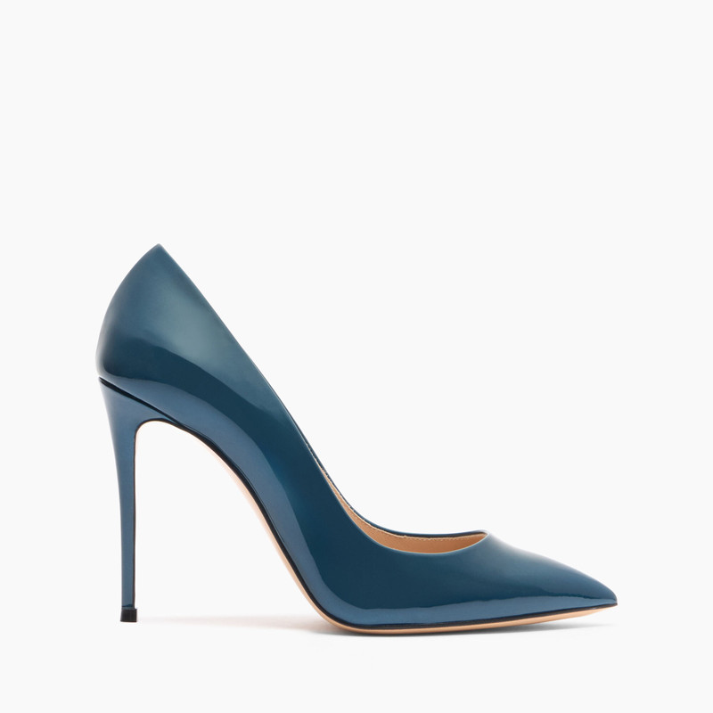 Samurai Julia Pumps 1