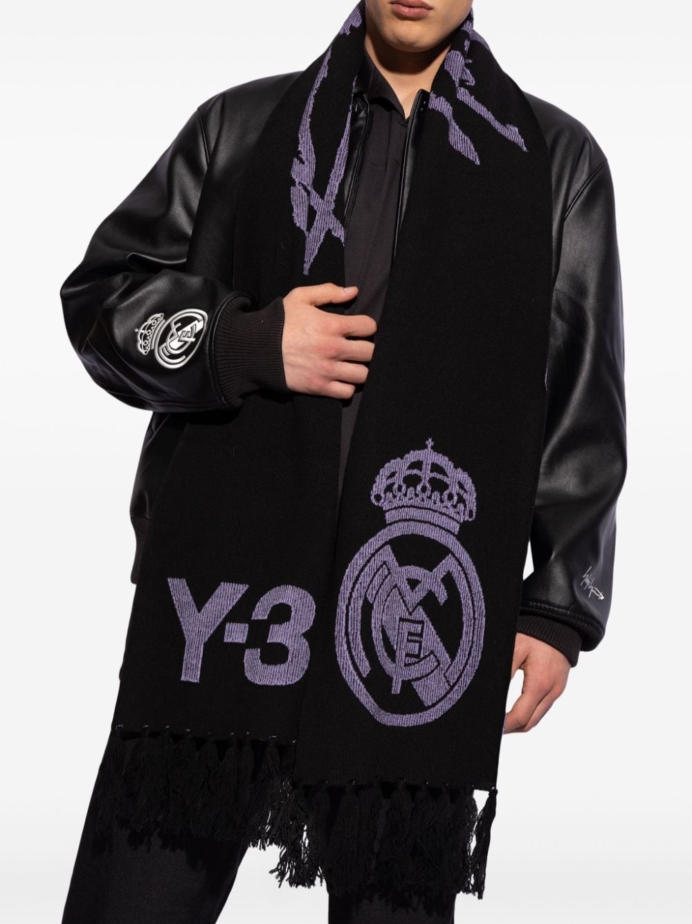 Real Madrid scarf - 4