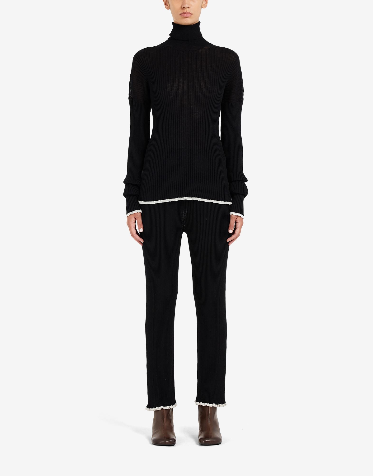 Knit sweater - 2