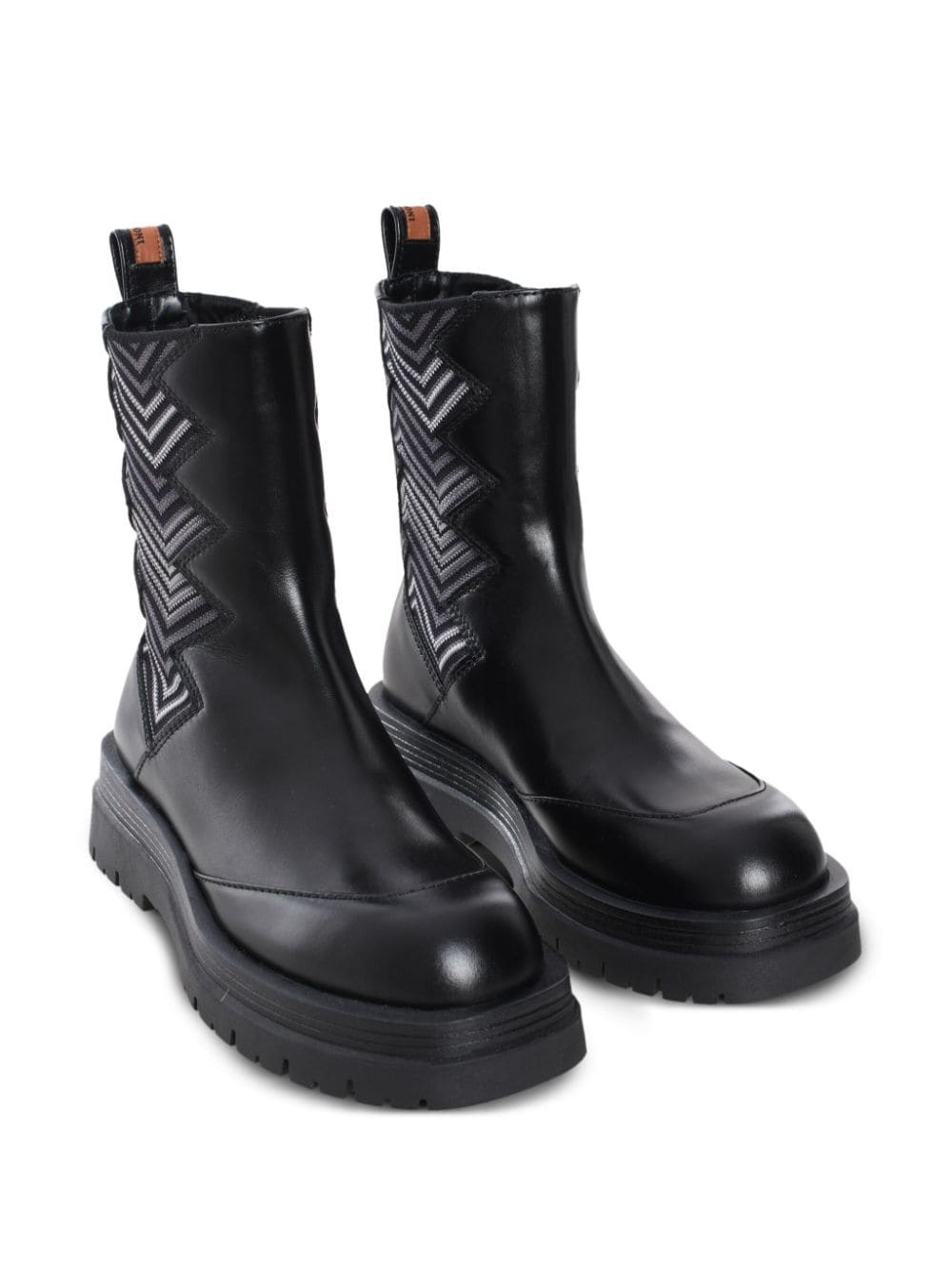 embroidered-design boots - 2