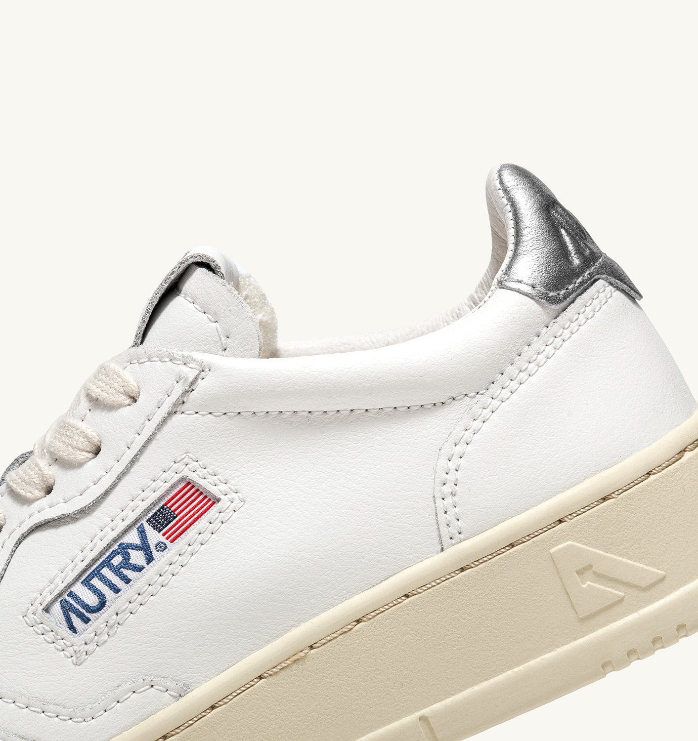 MEDALIST LOW SNEAKERS IN WHITE AND SILVER LEATHER - 6