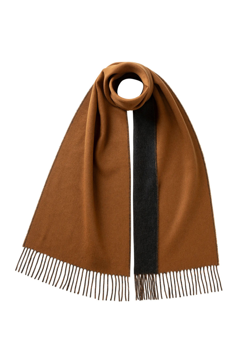 Contrast Reversible Camel Cashmere Scarf 1