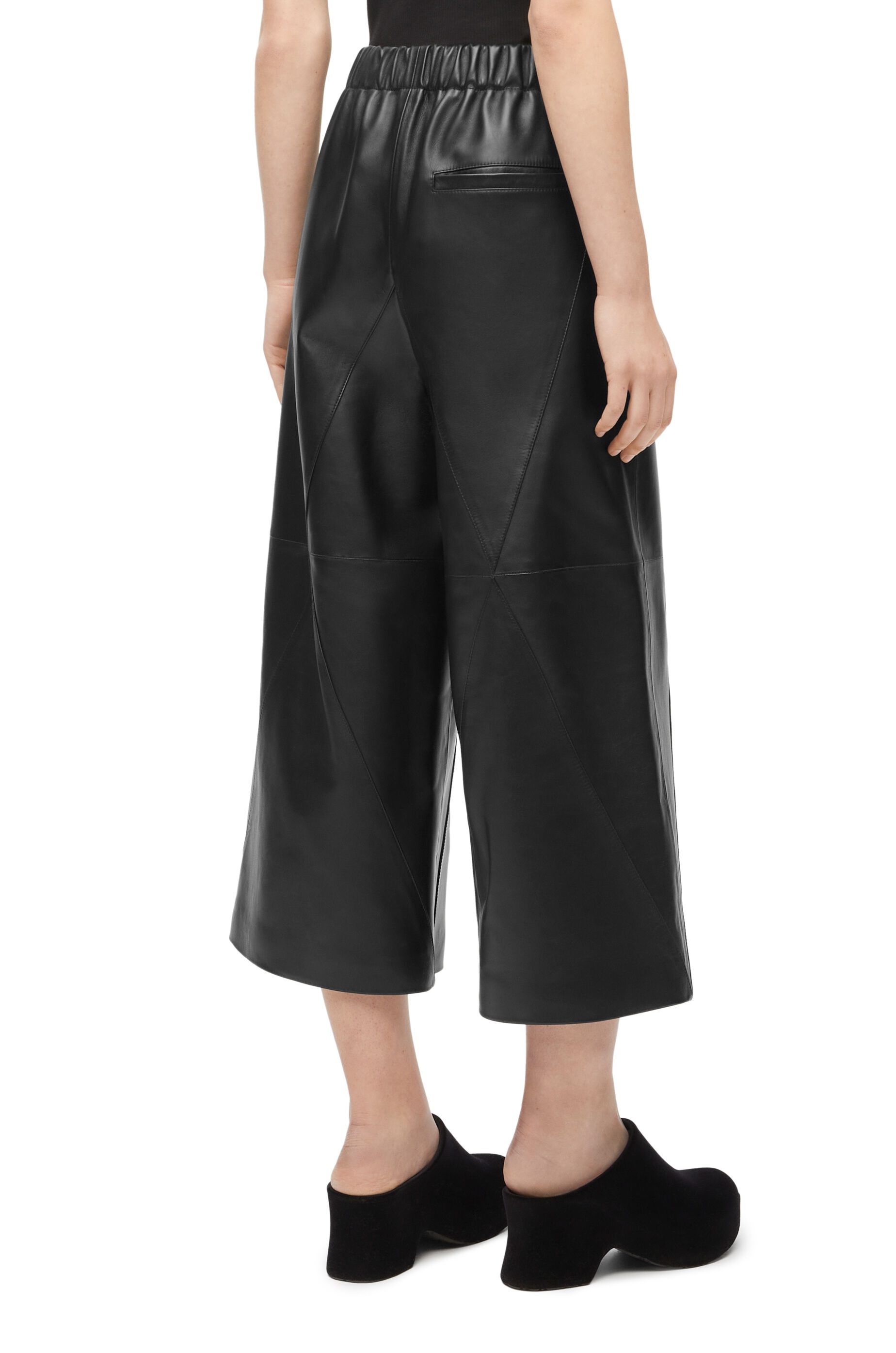 Puzzle Fold cropped trousers in nappa lambskin - 4