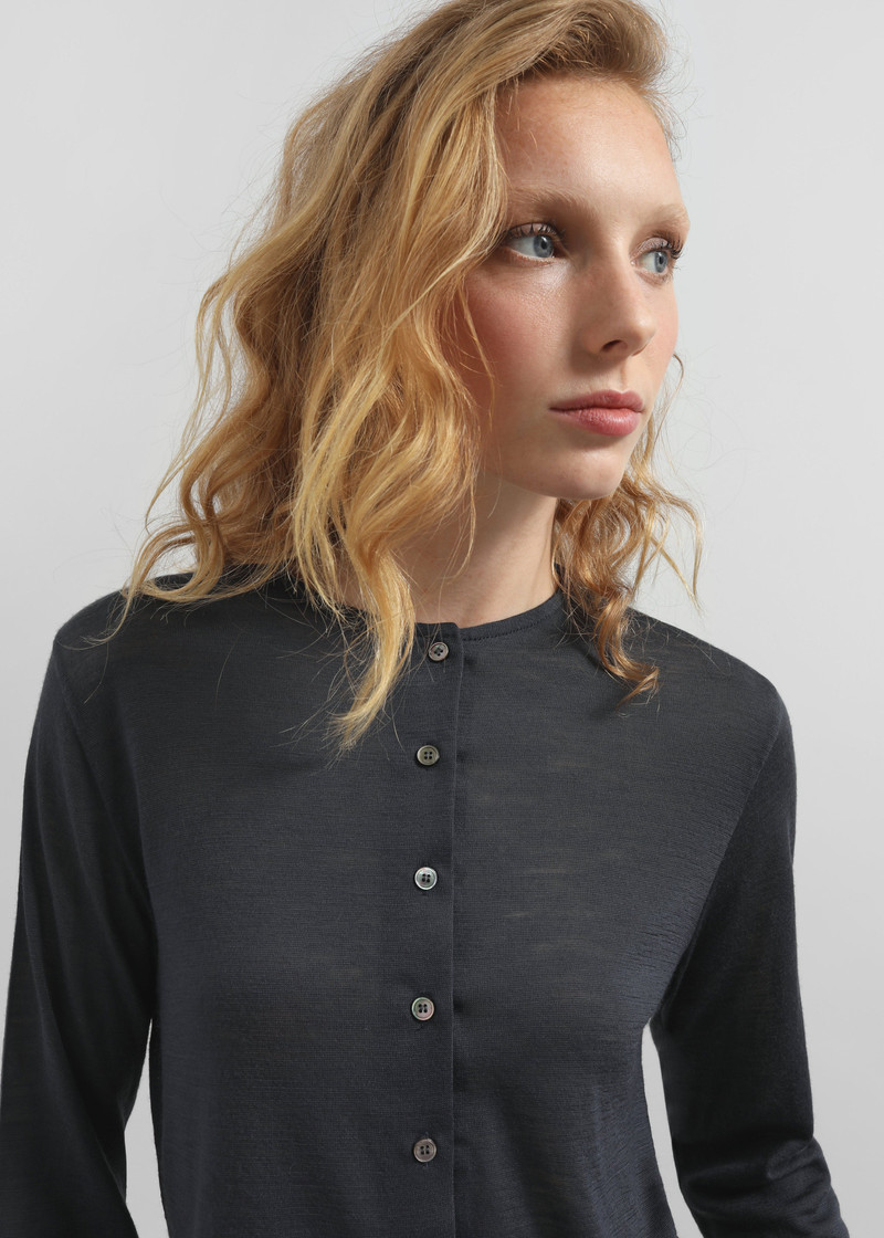 Vinni Thin Wool Cardigan - Navy 4