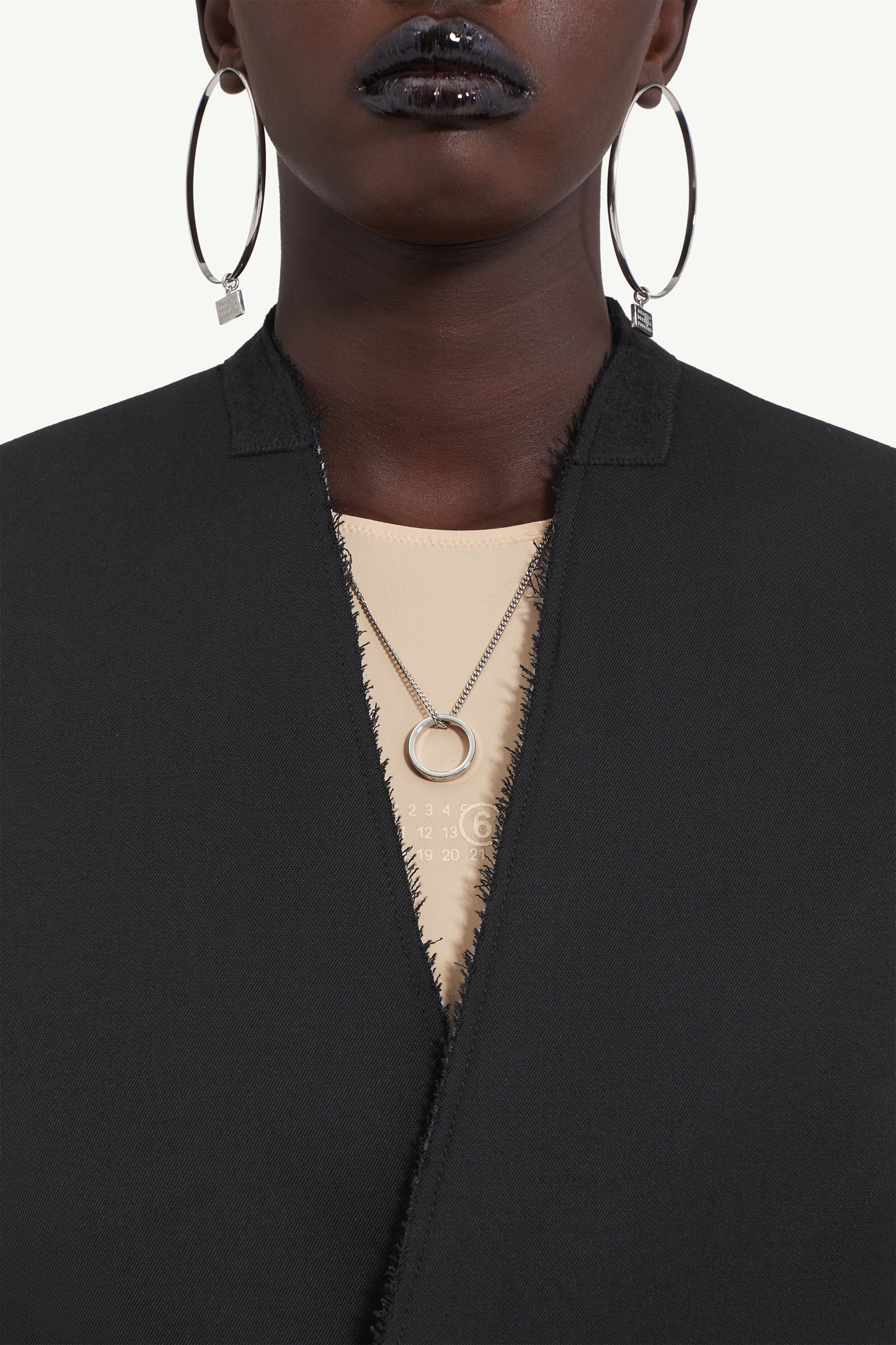 Collarless suit jacket - 5